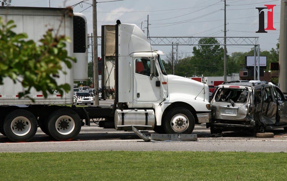 how-to-get-compensation-for-your-trucking-accident