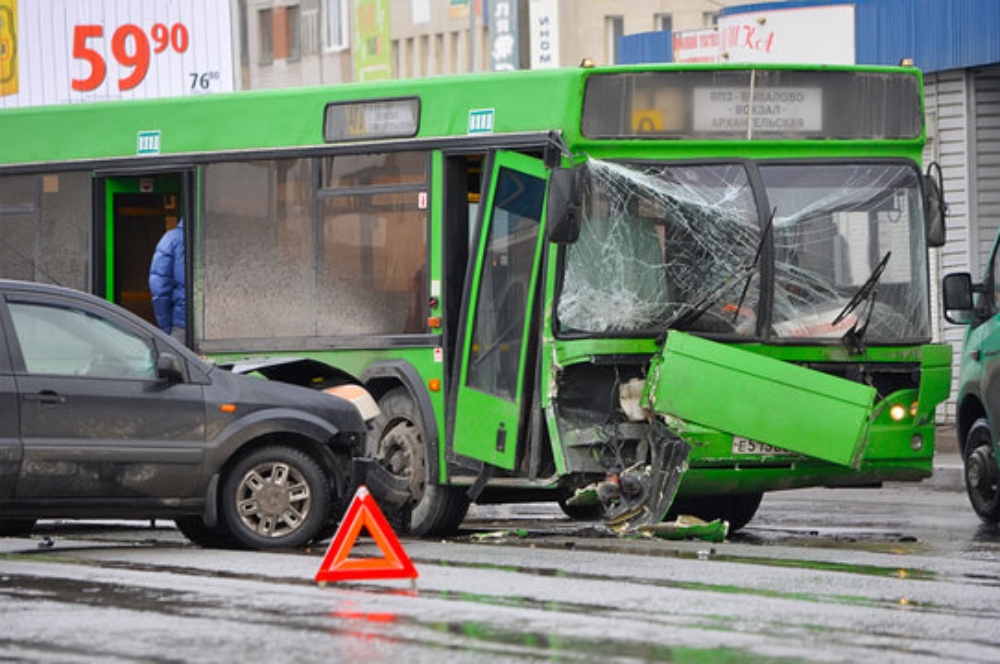 What You Should Do After a Bus Accident